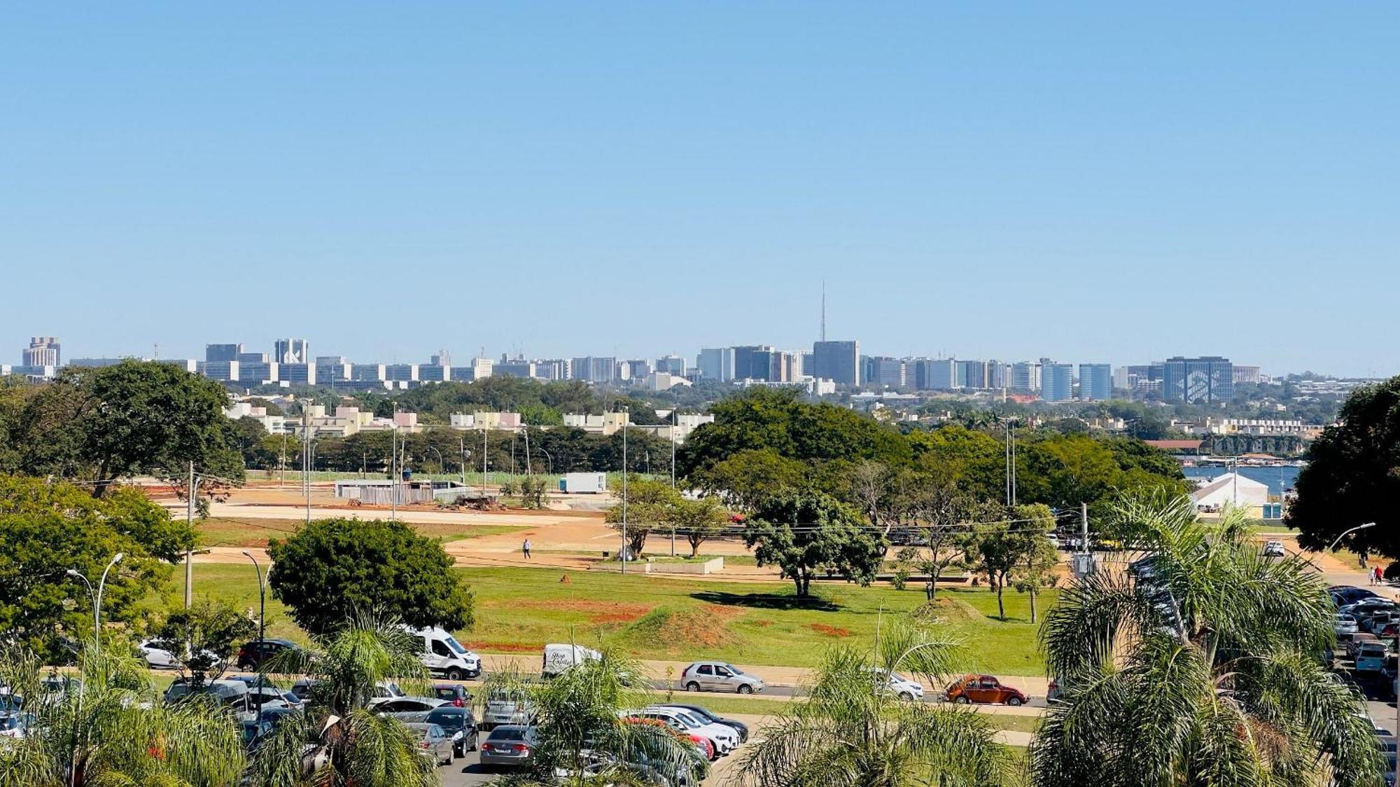 Flat 430 Lindo Com Vista Para O Lago Brasilia Esterno foto